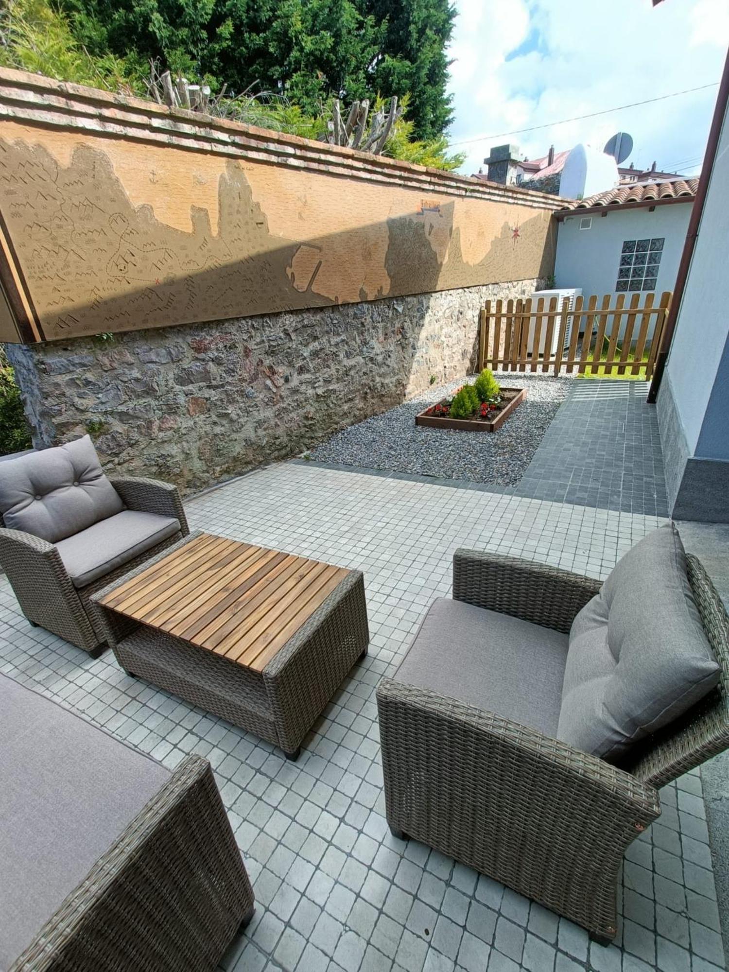 Apartamentos Entrellusa - At-1482-As แปโลรา ภายนอก รูปภาพ